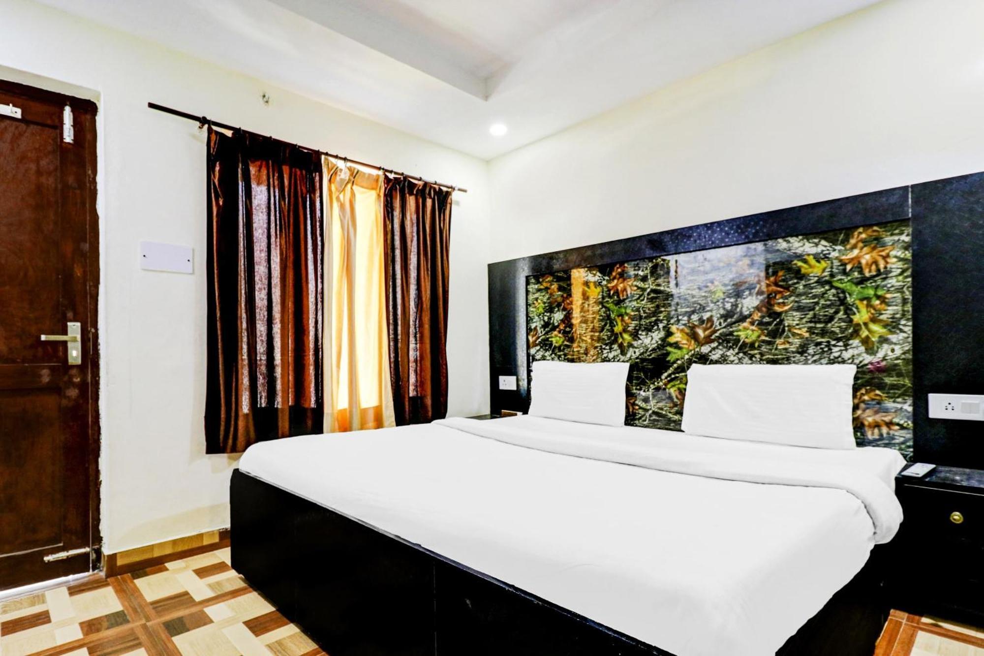 OYO Hotel 84086 Hotel Sandhyana Inn McLeod Ganj Buitenkant foto