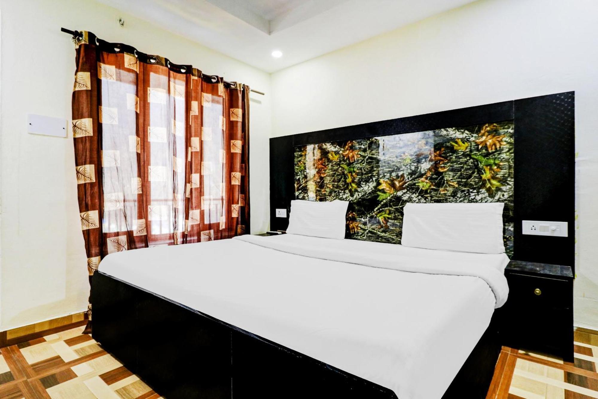 OYO Hotel 84086 Hotel Sandhyana Inn McLeod Ganj Buitenkant foto