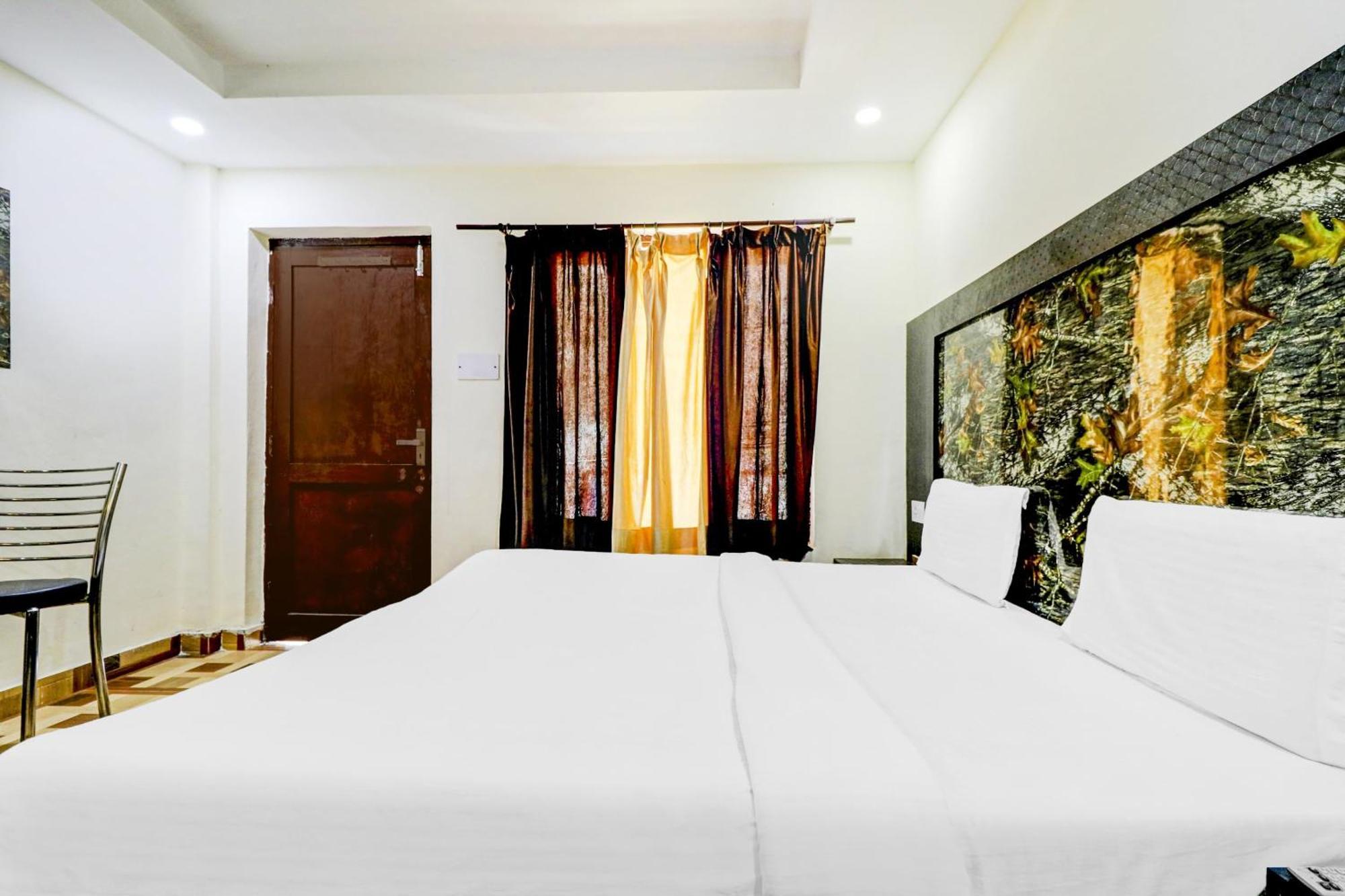 OYO Hotel 84086 Hotel Sandhyana Inn McLeod Ganj Buitenkant foto